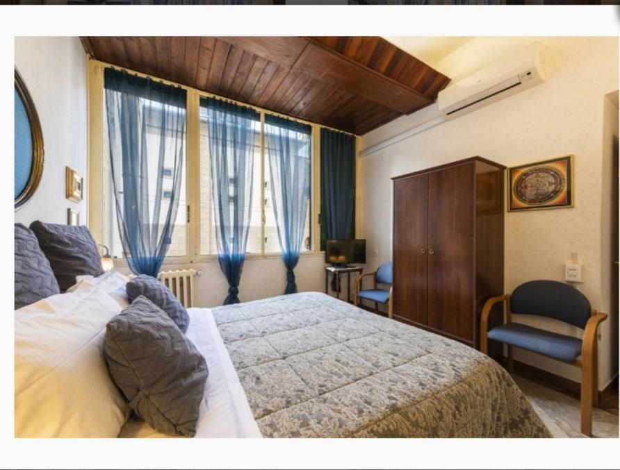 Tre Gigli Firenze Apartment, 5 Minutes From Station, Via Palazzuolo 55 Ngoại thất bức ảnh